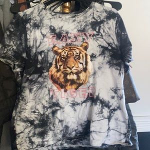 Tiger t-shirt